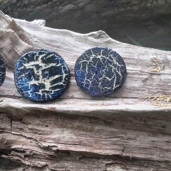 Handmade Buttons - Picture 3 of 5